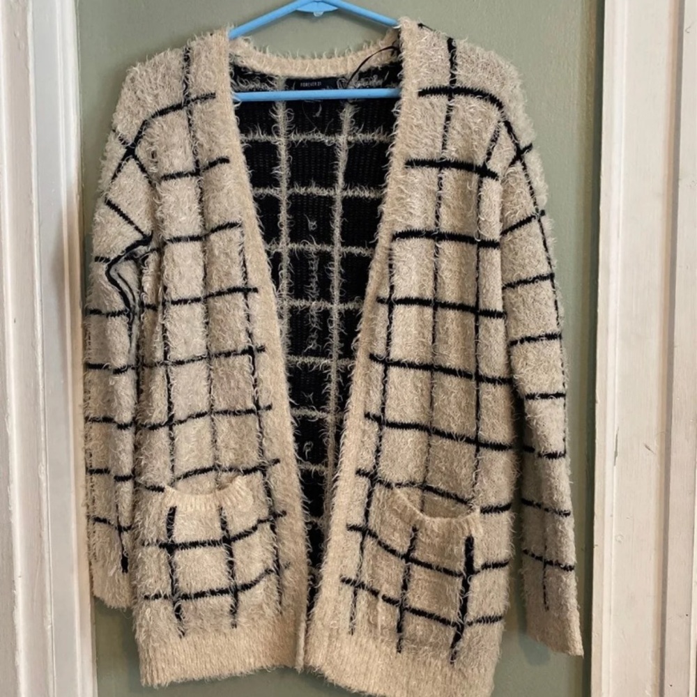 Forever 21 2-Pocket Cardigan